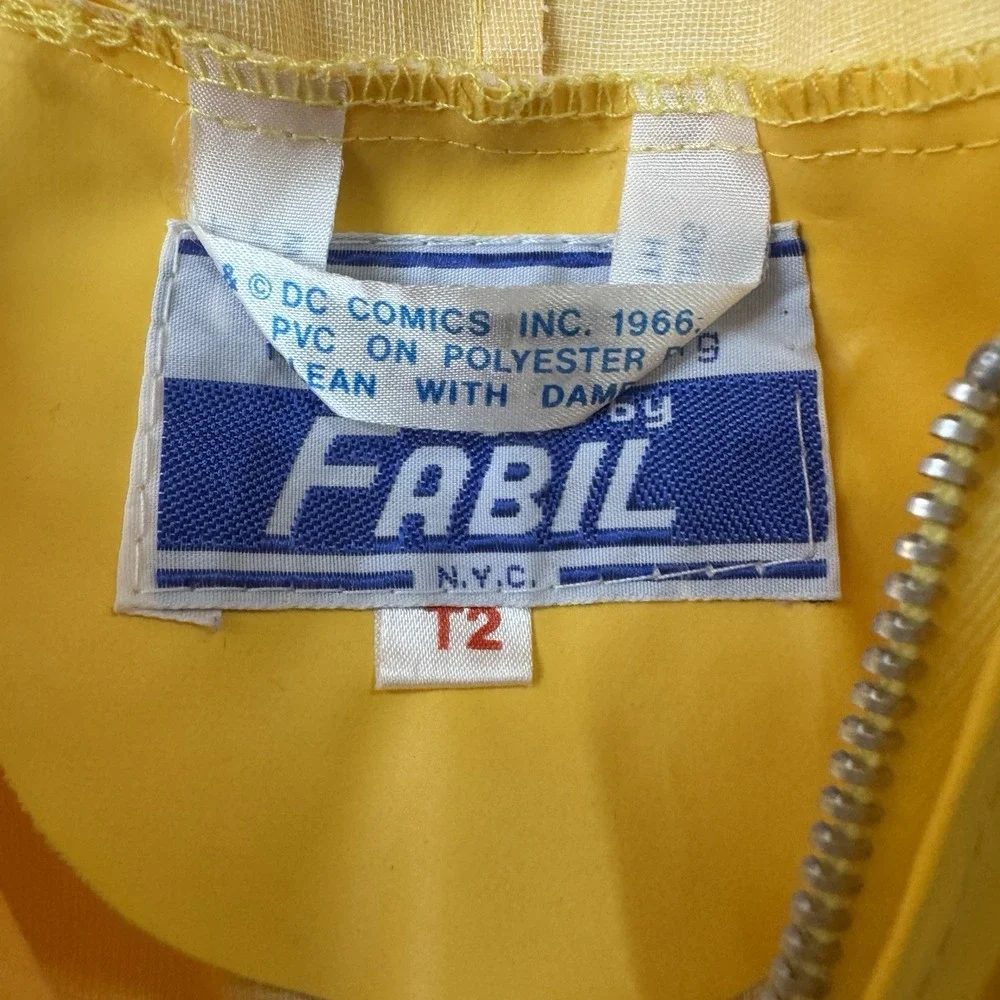 Vintage Fabil DC Comics Superman Graphic Hooded Zip Rain Coat Yellow Youth 2T